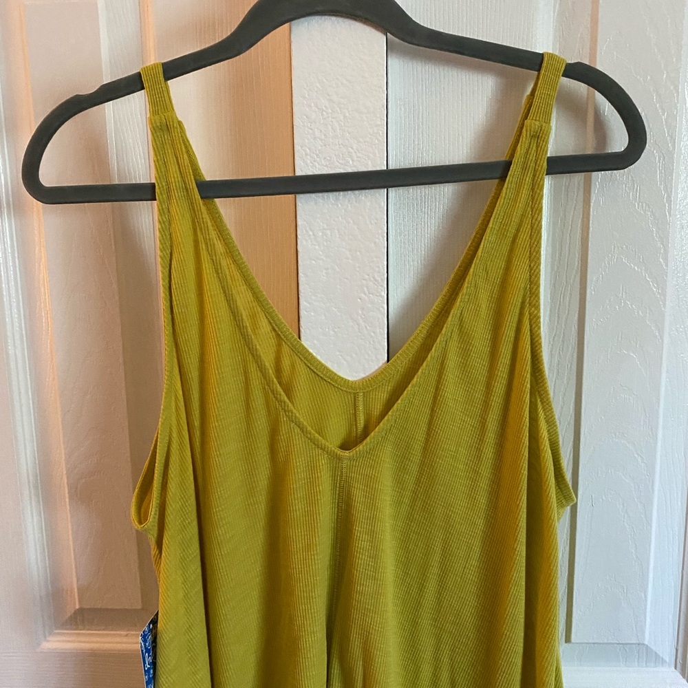 Free People Top - Picture 2 of 5